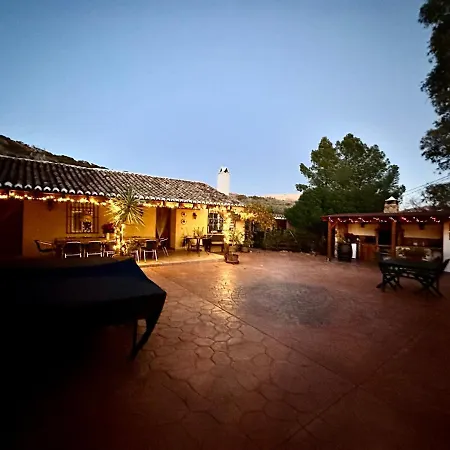 Chalet Cortijo El Alcornocal *